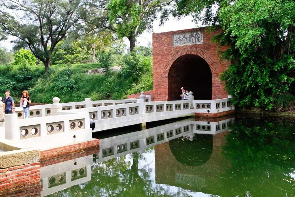Dock Inn可包棟民宿 Tainan Bagian luar foto