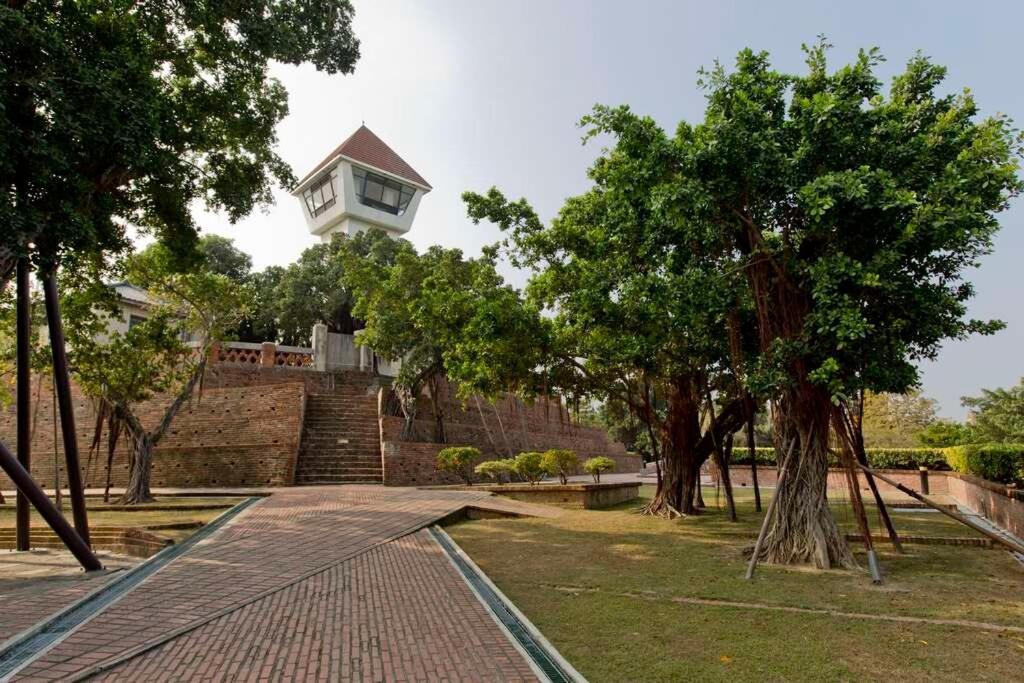 Dock Inn可包棟民宿 Tainan Bagian luar foto